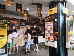 -麦当劳(乳山路店)