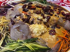 -闯关东东北农家菜(崂山石老人店)