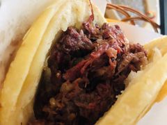 -闫家驴肉老店(华电一校店)