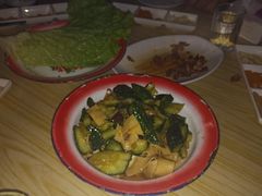 秘制豆皮黄瓜-炙热童年·老北京炙子烤肉(南锣鼓巷店)