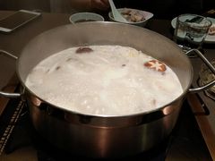 -捞王锅物料理(上海世茂广场店)