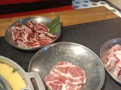 -哈哈碳都·牛肋条无限自助烤肉(宝龙店)