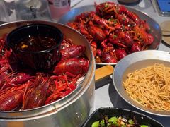 -巴厘龙虾·榜首油焖大虾(音乐学院·沿江酒馆店)