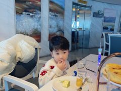 -广州塔卢特斯法国旋转餐厅
