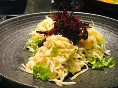 油鸡枞茭白丝-泓0871臻选云南菜·味庄