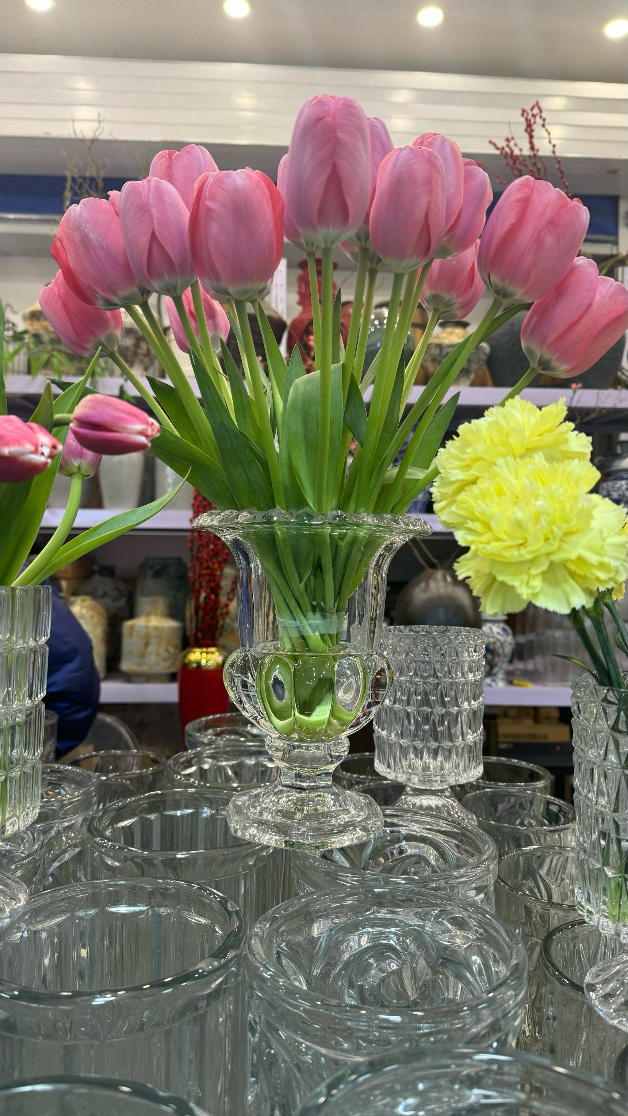 0元玩转这座城 分享一些很适合春天入手的花瓶!