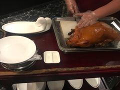 -湖庭壹品鸭王·传统北京烤鸭·别墅私房菜·庭院宵夜(江宁店)