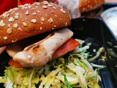 -The Habit Burger Grill 哈比特汉堡(复兴soho店)