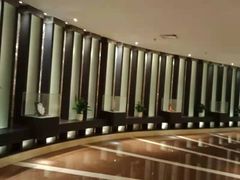 -上海银星皇冠假日酒店