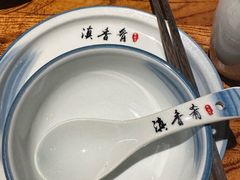 -滇香肴·云南菜蒸汽石锅鱼(云南北路店)