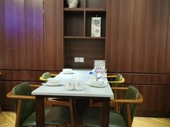 -虾胡闹龙虾馆(湄南河店)