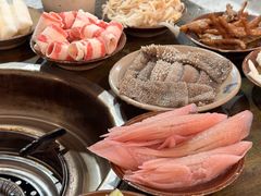 -黄潇洒老火锅(九眼桥宏济巷店)
