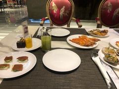 -克丽司汀酒店-日光阁餐厅