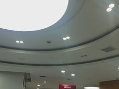 -雅悦齿科(顾村公园店)