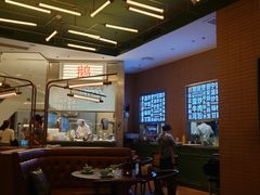 -潮界(LU·ONE凯德晶萃广场店)