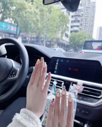 -斯馨·健康美甲美睫