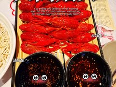-肥肥虾庄·金牌油焖大虾(汉街SKP店)