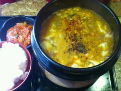 石锅鲜豆腐汤-米屋石锅拌饭(师大店)