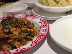 -江渔儿酸菜鱼(万科东荟城店)