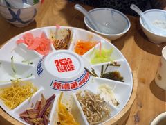 -怪噜范·老贵阳街头名小吃(汇金星力城店)
