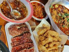 -爆炸头阿姨小四川正宗川味小吃(无任何分店)