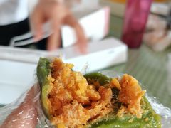 蛋黄肉松青团-许阿姨糕团店(南京总店)