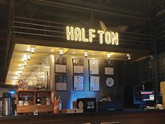 -半吨 Halfton&Friends(车公庙店)