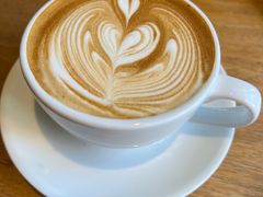 拿铁拿铁-翠贝卡&Mama Kelly Brunch Coffee(河西店)