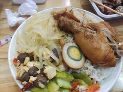 鸡腿饭-隆江猪脚饭
