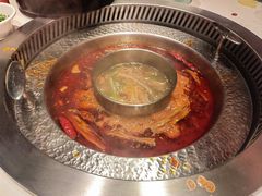 菌香鸳鸯锅-晓宇重庆火锅(赛格国际购物中心店)