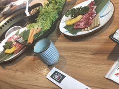 -炼火烤肉店
