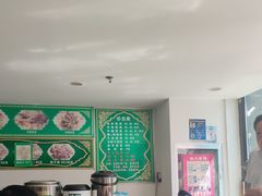-特丰抓饭(莱茵庄园店)