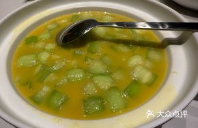 Braised Apple and Loofah