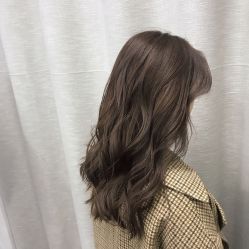 -Moyue HAIR SALON