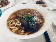-天下三绝 牛肉面/红酒