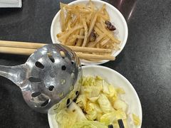 -龙顺园麻辣香锅(机场店)