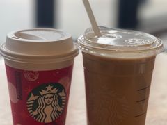 -星巴克臻选(莘庄仲盛店)