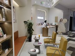 -HIMO海马体照相馆(上海华润CP静安店)