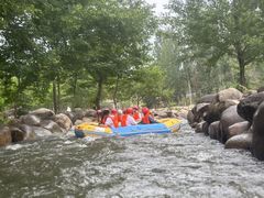 -尧山大峡谷漂流