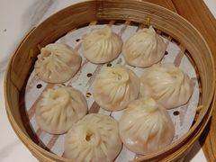 -馋三尺蟹粉小笼(人民广场店)