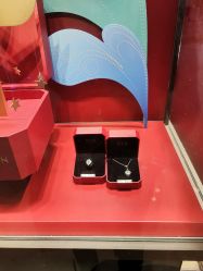 -周大福CHOW TAI FOOK(宝山苏宁易购店)