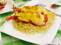 -快乐海鲜城(虎泉街店)