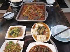 -巫山烤全鱼·重庆鸡公煲(吴中路店)