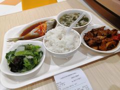-光明·博海美食花园(上海瑞金医院12号楼店)