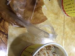 -覃肥叔桂林米粉(粮道街店)