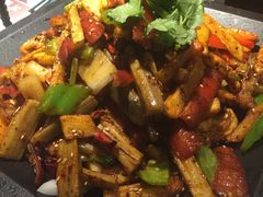 -炭舍干锅·烤鱼(扬名广场店)