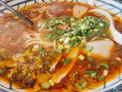 红烧牛肉面-大三元台湾鲁肉饭(沙井新桥店)