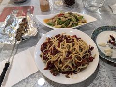 -汗腾格里·风味餐厅(新疆驻京办店)