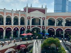 -佛罗伦萨小镇广佛名品奥特莱斯(疏港路店)