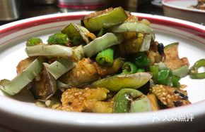 Stewed Eggplant with Mushrooms